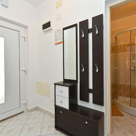 Apartments Nevina 1230 بولا المظهر الخارجي الصورة